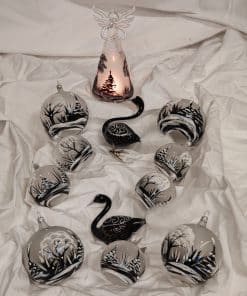 Sada černá krajinka s andělem